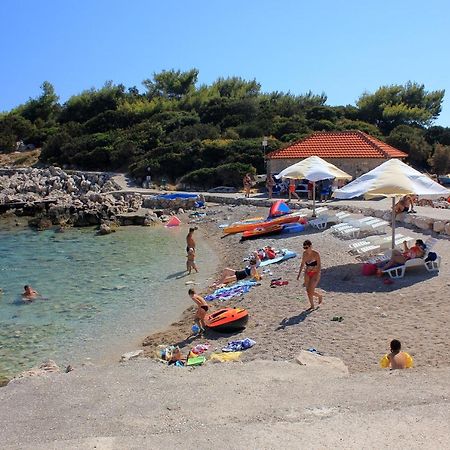 Apartments By The Sea Prizba, Korcula - 9255 Экстерьер фото