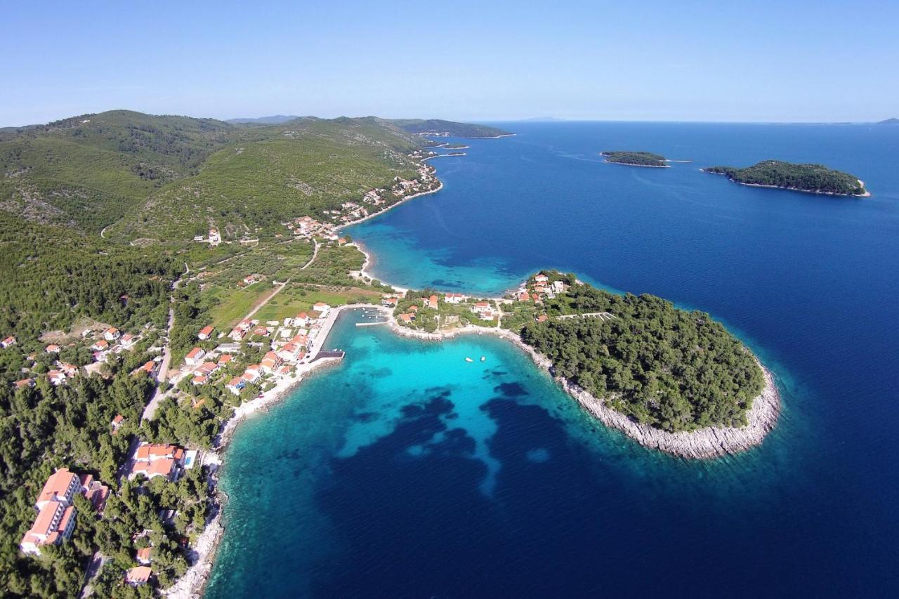 Apartments By The Sea Prizba, Korcula - 9255 Экстерьер фото