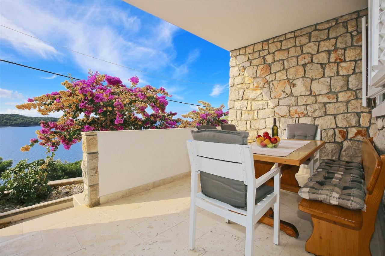 Apartments By The Sea Prizba, Korcula - 9255 Экстерьер фото