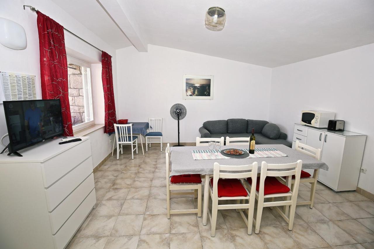 Apartments By The Sea Prizba, Korcula - 9255 Экстерьер фото