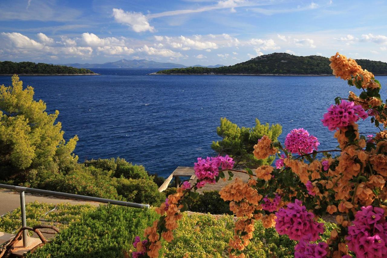 Apartments By The Sea Prizba, Korcula - 9255 Экстерьер фото